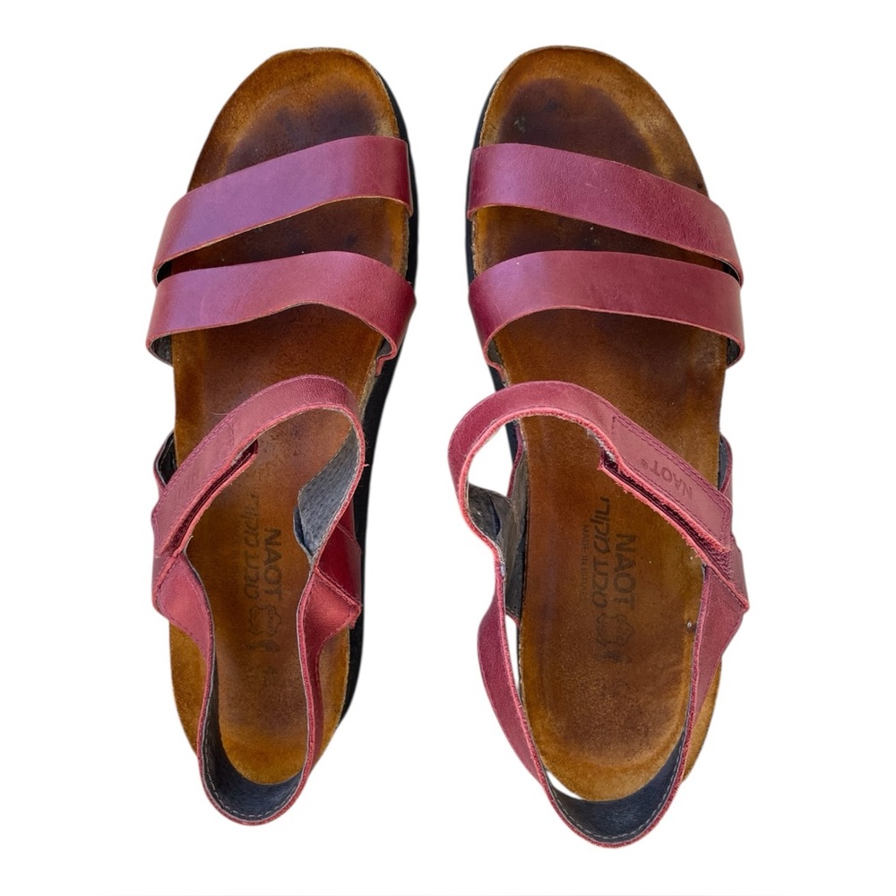 Naot Women’s Kayla Red Leather Strappy Sandels Sz 10.5